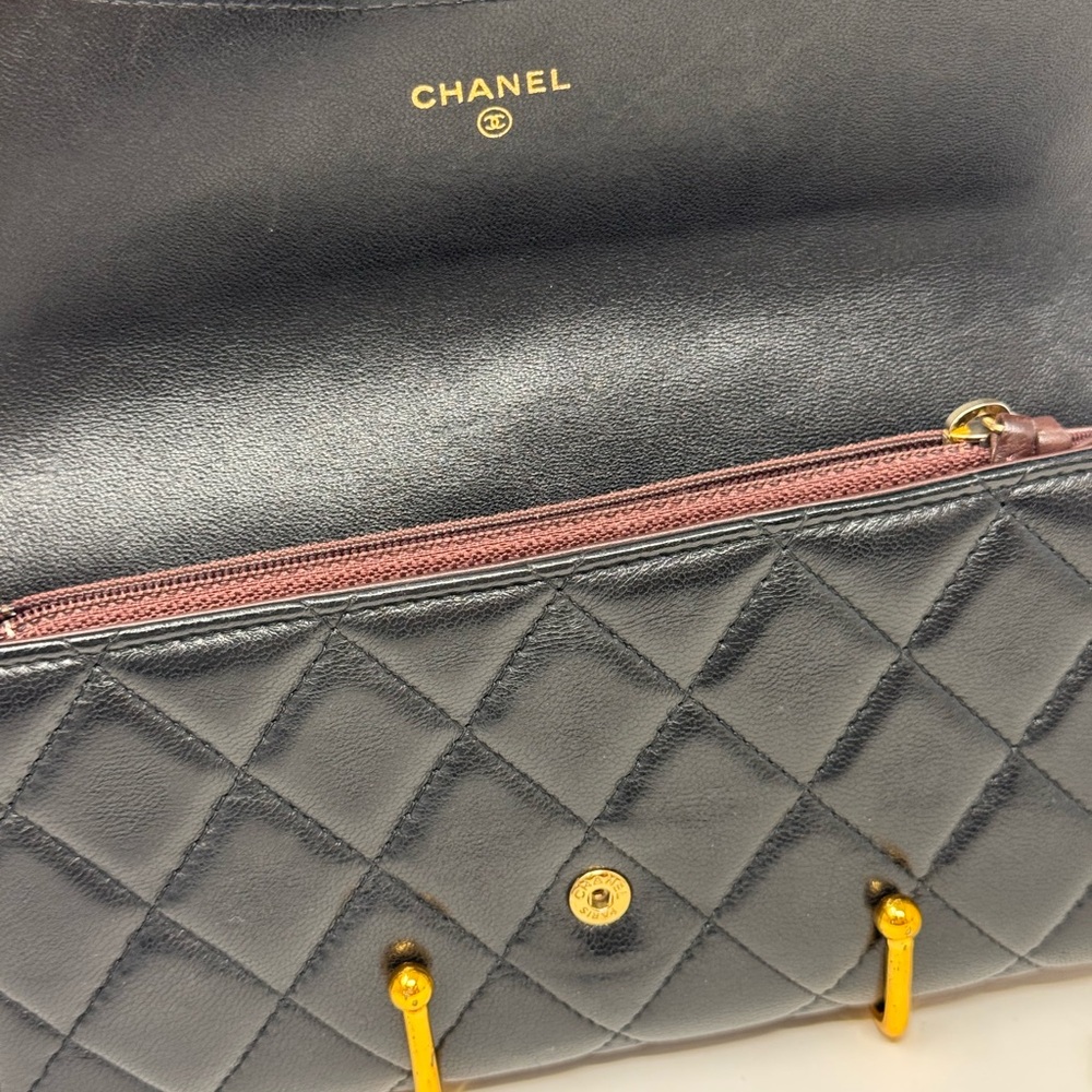 💯Authentic CHANEL Black Quilted Lambskin Classic Flap Continental Wallet - Picture 5 of 9